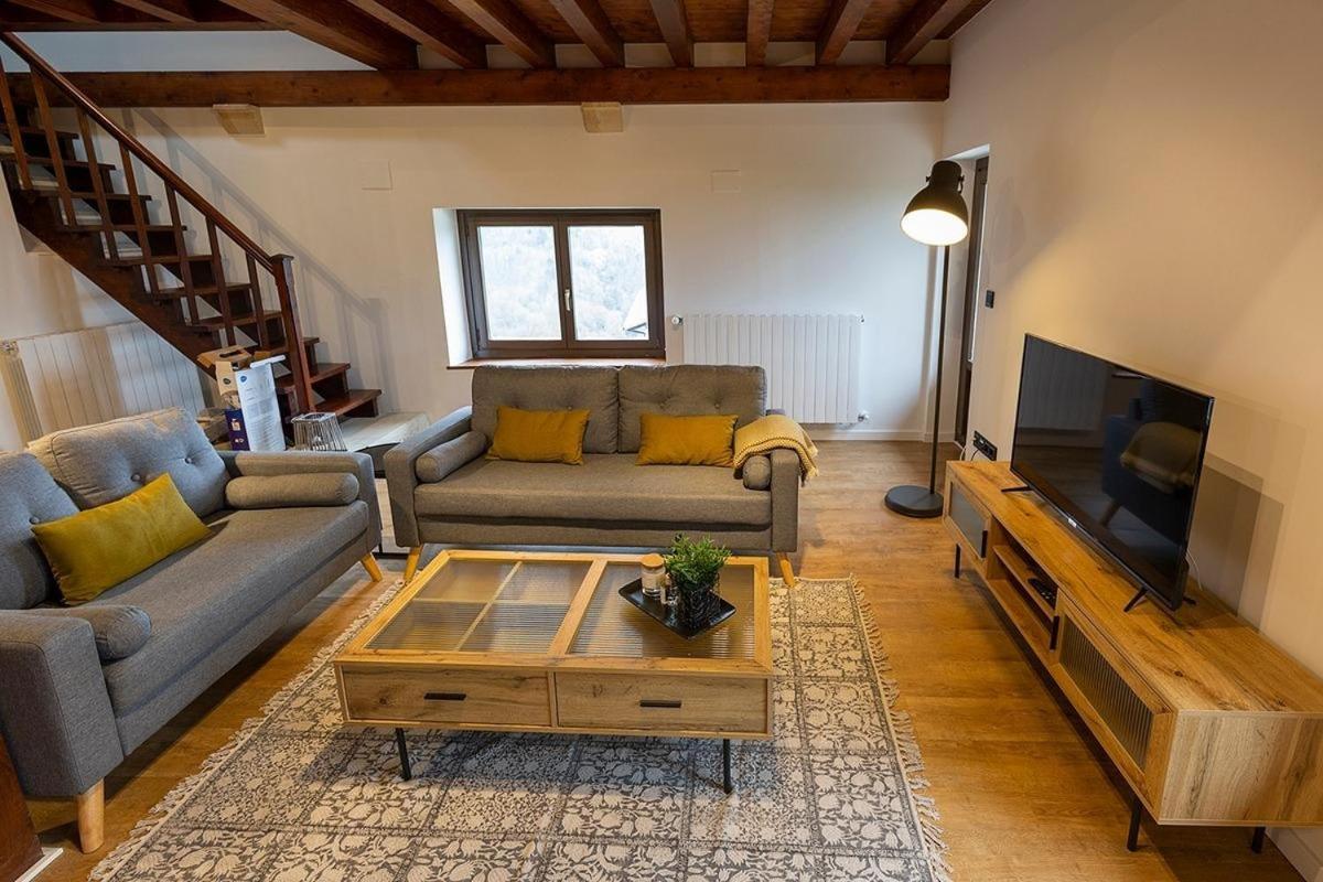 Arbela Apartamentuak Aia Exterior foto