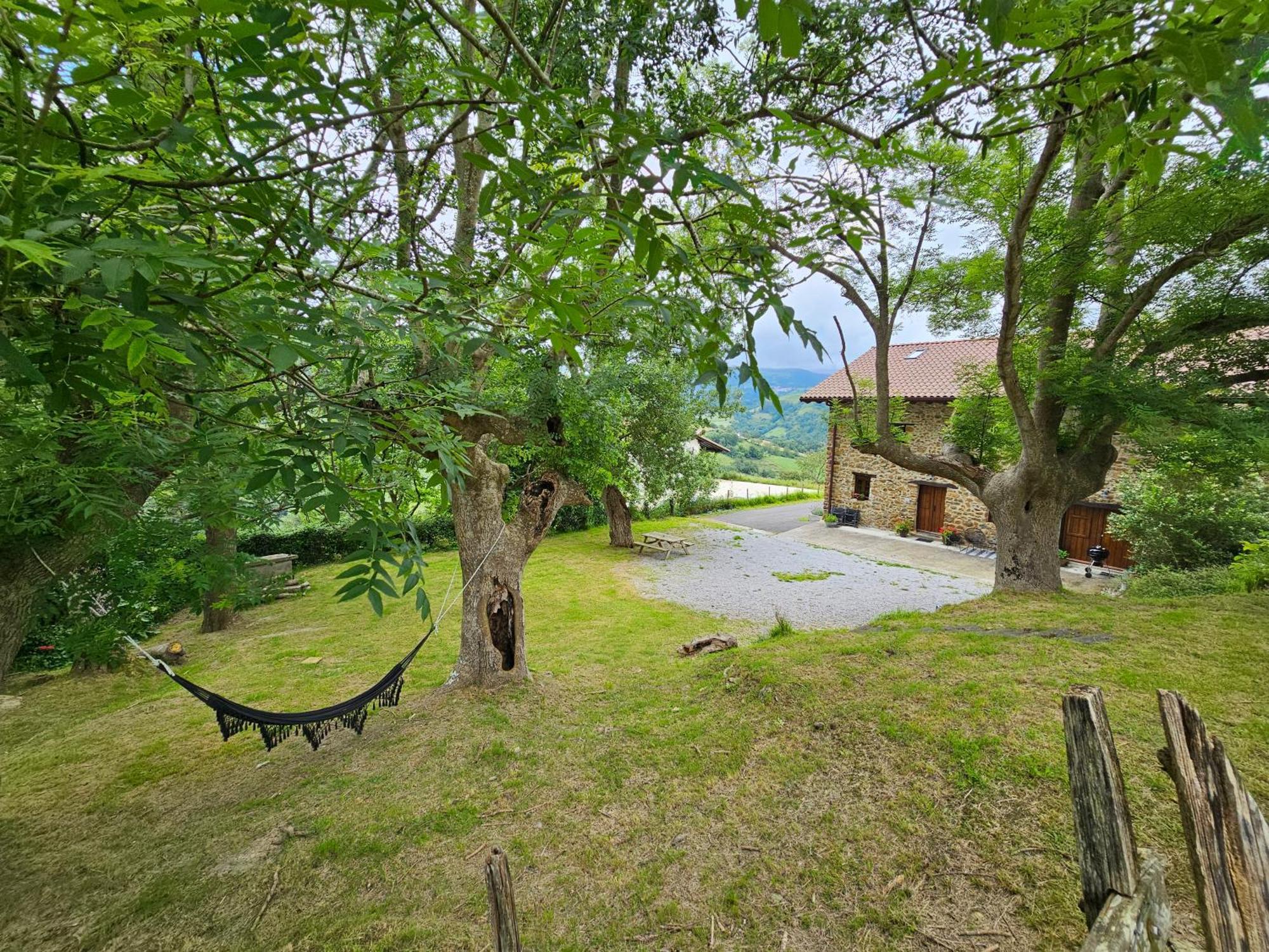 Arbela Apartamentuak Aia Exterior foto
